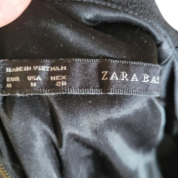 Zara Basic Black‎ Short-Sleeve Dress With Pleated Skirt & Back Zipper Closure - Picture 8 of 8